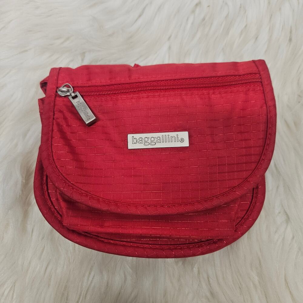 Baggallini Teenee Bagg in Red Travel Belt Bag Crossbody